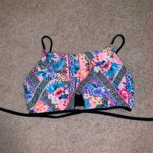 Bikini top